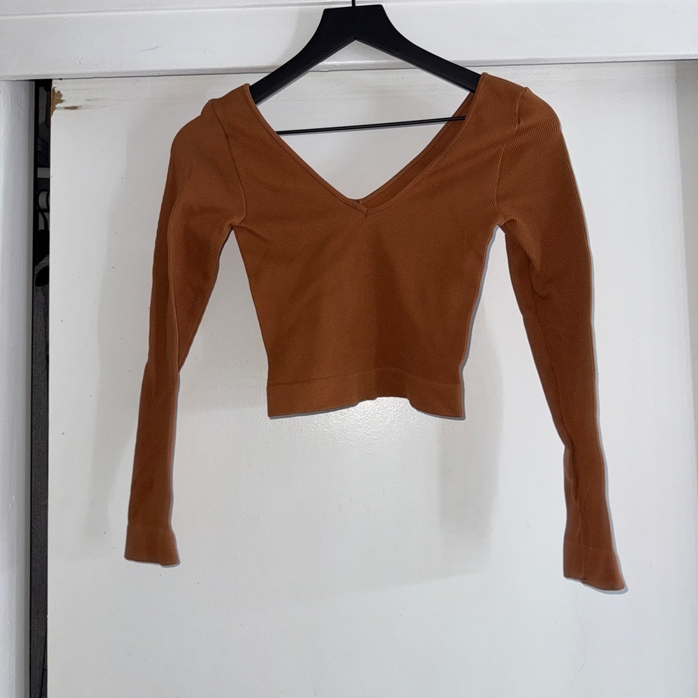 2/$15 Elegant Brown V-Neck Long Sleeve Blouse
